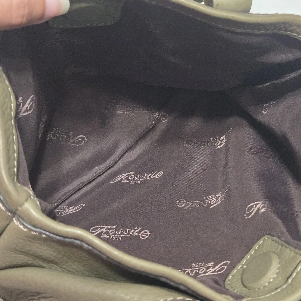 Vtg Fossil Green Leather Shoulder Bag Satchel 3- Compartment Key Charm